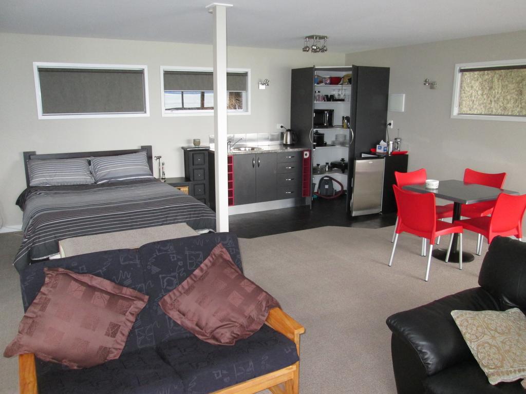Beach Side Apartment Nelson Esterno foto